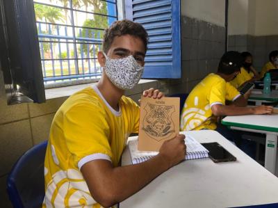 PROJETO VOZES DAQUI ENCERRA OFICINAS LITERÁRIAS E PROMOVE MELHORIAS EM UNIDADES ESCOLARES DE GOIANA