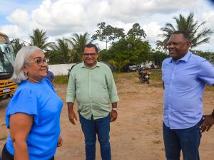 PREFEITURA DE GOIANA RECEBE NOVOS ÔNIBUS ESCOLARES